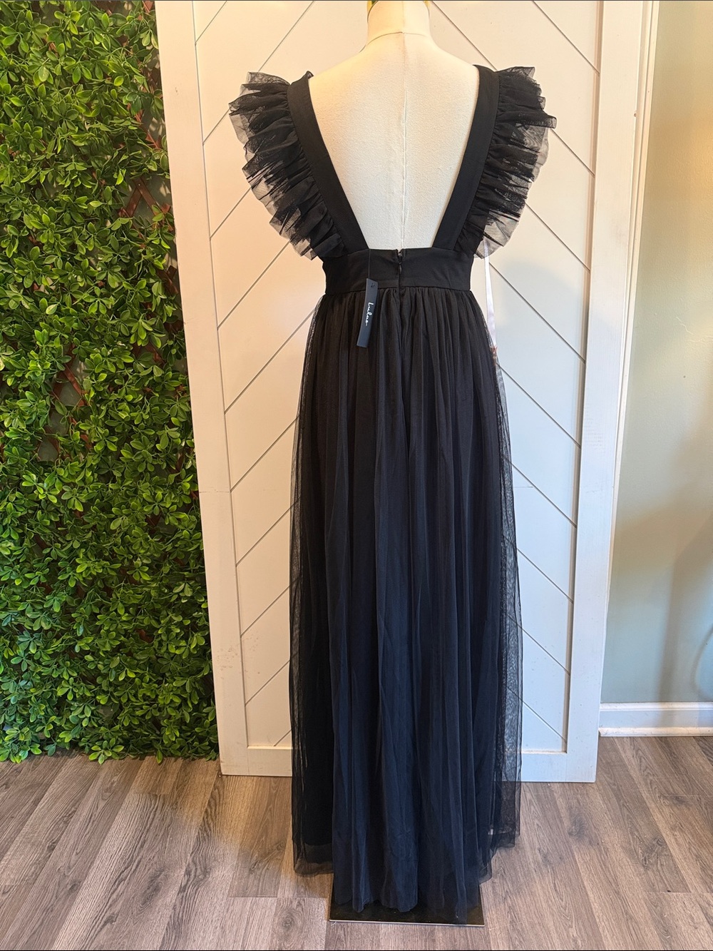 NWT- Simply Delighted Black Mesh Ruffled Backless Maxi Dress - Picture 10 of 15